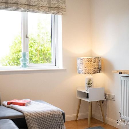 The Lookout, Modern Home From Home, Sleeps 5, With Private Parking & Outside Terrace St Ives  Ngoại thất bức ảnh