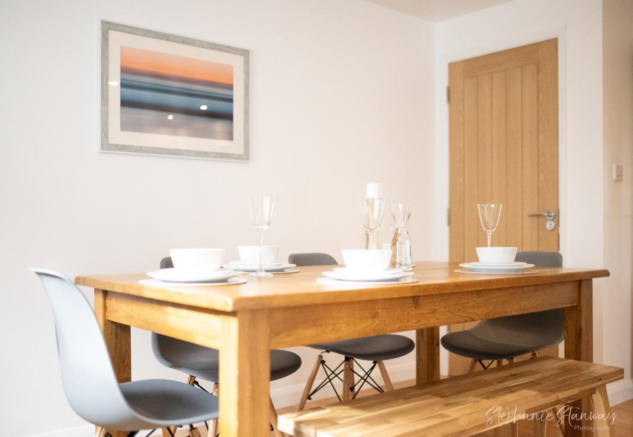 The Lookout, Modern Home From Home, Sleeps 5, With Private Parking & Outside Terrace St Ives  Ngoại thất bức ảnh